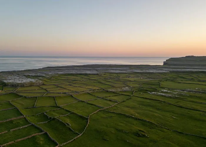 Bed & Breakfast Aran Walkers *